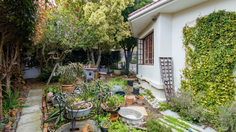 3 Bedroom Property for Sale in Voelklip Western Cape